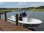 Boston Whaler Outrage 23