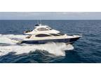 Lazzara Yachts 74 Motoryacht