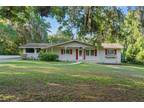 Home For Sale In Leesburg, Florida