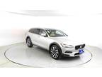 2024 Volvo V90 Cross Country B6 Reserved