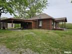 Home For Sale In Mount Vernon, Illinois