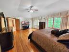 Home For Sale In Wood Dale, Illinois