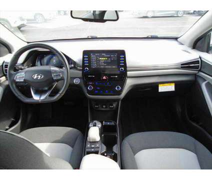 2020 Hyundai Ioniq Electric SE is a White 2020 Hyundai Ioniq Electric Car for Sale in Salem OR