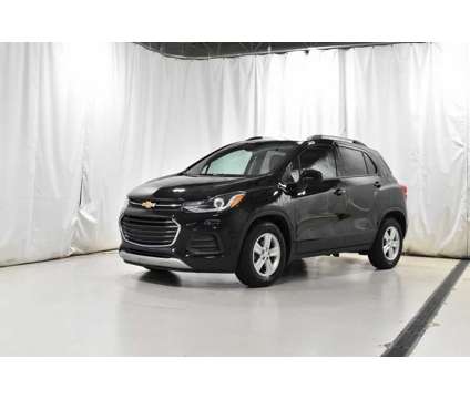 2021 Chevrolet Trax LT is a Black 2021 Chevrolet Trax LT SUV in Monroe MI