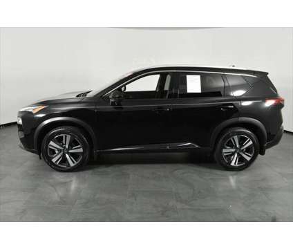 2021 Nissan Rogue SL FWD is a Black 2021 Nissan Rogue SL Station Wagon in Orlando FL