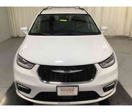 2022 Chrysler Pacifica Touring L is a White 2022 Chrysler Pacifica Touring Car for Sale in Clinton IN