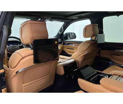 2024 Jeep Grand Wagoneer Series III 4x4 is a Grey 2024 Jeep grand wagoneer SUV in Saint George UT