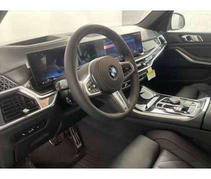 2025 BMW X5 xDrive40i is a Grey 2025 BMW X5 3.0si SUV in Freeport NY