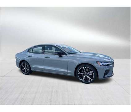 2024 Volvo S60 B5 Plus Dark Theme is a Grey 2024 Volvo S60 2.4 Trim Sedan in Miami FL