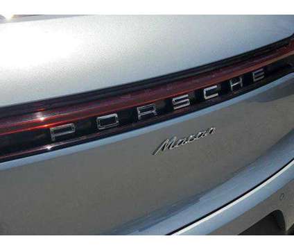 2021 Porsche Macan Base is a Silver 2021 Porsche Macan Base SUV in Deerfield Beach FL