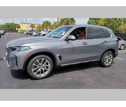 2025 BMW X5 xDrive40i is a Grey 2025 BMW X5 3.0si SUV in Jacksonville FL