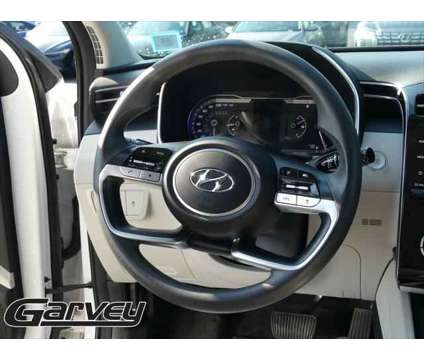 2022 Hyundai Tucson SEL is a White 2022 Hyundai Tucson SUV in Plattsburgh NY