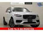 2021 Volvo XC90 T5 Momentum