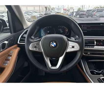 2022 BMW X7 xDrive40i is a White 2022 SUV in Auburn AL