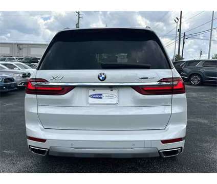 2022 BMW X7 xDrive40i is a White 2022 SUV in Auburn AL