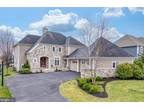 536 E Delp Rd, Lancaster, PA 17601