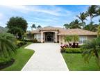 8227 Lakeview Dr, West Palm Beach, FL 33412