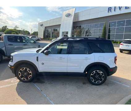 2024 Ford Bronco Sport Outer Banks is a White 2024 Ford Bronco SUV in Tulsa OK