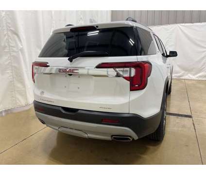2023 GMC Acadia SLT is a White 2023 GMC Acadia SLT SUV in Carlyle IL