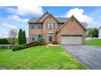 119 Clemson Dr, Falling Waters, WV 25419
