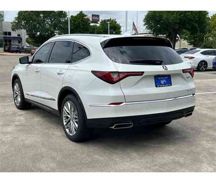 2024 Acura MDX Advance SH-AWD is a Silver, White 2024 Acura MDX SUV in Houston TX