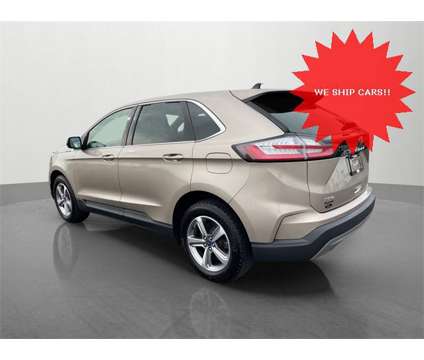 2021 Ford Edge SEL is a Gold 2021 Ford Edge SEL SUV in Roanoke IL