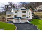 1692 Weyhill Dr, Center Valley, PA 18034