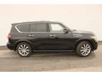 2011 INFINITI QX56 7-passenger