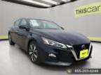 2022 Nissan Altima SV FWD 2022 Nissan Altima Black -- WE TAKE TRADE INS!