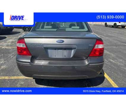 2005 Ford Five Hundred for sale is a Grey 2005 Ford Five Hundred Car for Sale in Fairfield OH