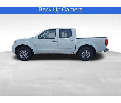 2016UsedNissanUsedFrontierUsed4WD Crew Cab SWB Auto is a White 2016 Nissan frontier Car for Sale in Decatur AL
