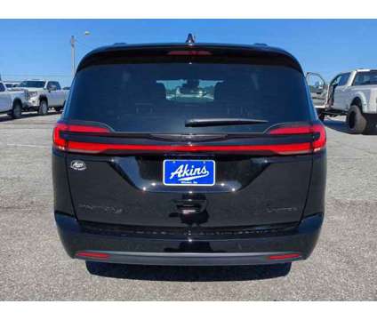 2024 Chrysler Pacifica Limited is a Black 2024 Chrysler Pacifica Limited Car for Sale in Winder GA
