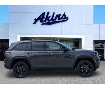 2024 Jeep Grand Cherokee Altitude X is a Grey 2024 Jeep grand cherokee Altitude Car for Sale in Winder GA
