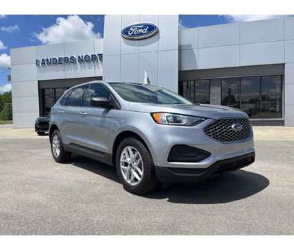 2024 Ford Edge SE is a Black 2024 Ford Edge SE Car for Sale in Covington TN