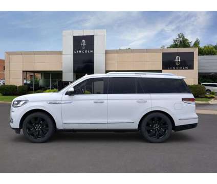 2024 Lincoln Navigator Reserve is a White 2024 Lincoln Navigator Reserve SUV in Cincinnati OH