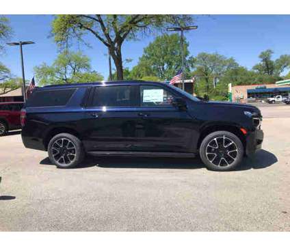 2024 Chevrolet Suburban RST is a Blue 2024 Chevrolet Suburban 1500 Trim Car for Sale in Glenview IL