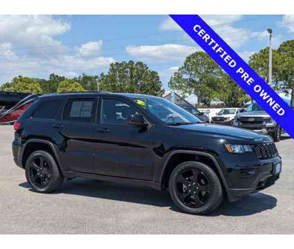 2019 Jeep Grand Cherokee Upland Edition is a Black 2019 Jeep grand cherokee Upland Car for Sale in Sarasota FL