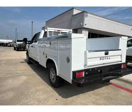 2024 Ford Super Duty F-250 SRW XL is a White 2024 Ford Car for Sale in Georgetown TX