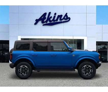 2023 Ford Bronco Outer Banks is a Blue 2023 Ford Bronco Car for Sale in Winder GA