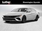 2024 Hyundai Elantra White
