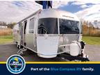 2024 Airstream Flying Cloud 30FBQ Bunk 31ft