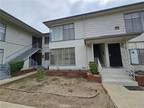 Flat For Rent In Park Hills Heights, California