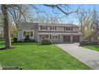 Home For Sale In Eatontown, New Jersey