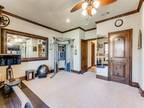 Home For Sale In Fort Worth, Texas