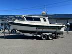 2001 Sea Sport Explorer 2400 Boat for Sale