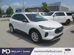 2024 Ford Escape White, new