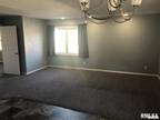 Flat For Rent In Rock Island, Illinois