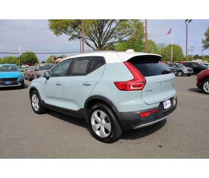 2019 Volvo XC40 T5 Momentum is a Blue 2019 Volvo XC40 T5 Momentum SUV in Shrewsbury NJ