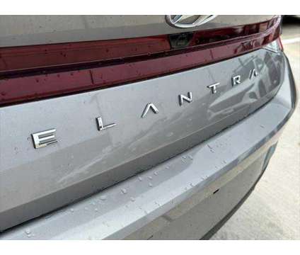 2021 Hyundai Elantra SEL is a 2021 Hyundai Elantra Sedan in Brownsville TX