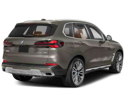 2025 BMW X5 xDrive40i is a Green 2025 BMW X5 4.8is SUV in Brooklyn NY